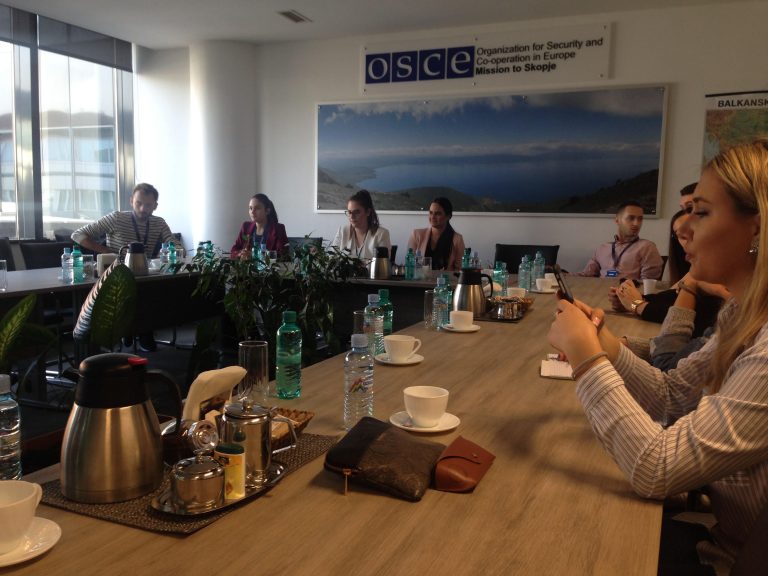 Студенти од Факултетот за политички науки при УАКС на посета во OSCE Мисијата во Скопје
