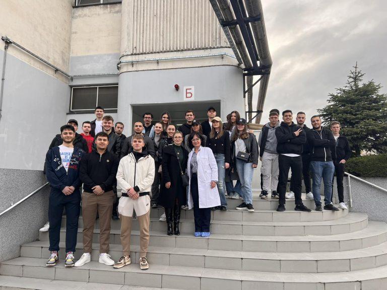 UACS Students visit to Alkaloid Botanicals